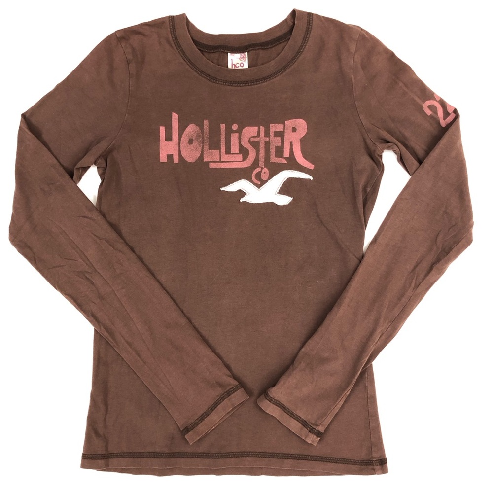 Hollister Long Sleeve Tee Shirt Embroidered Logo & Graphic on Front and Sleeve